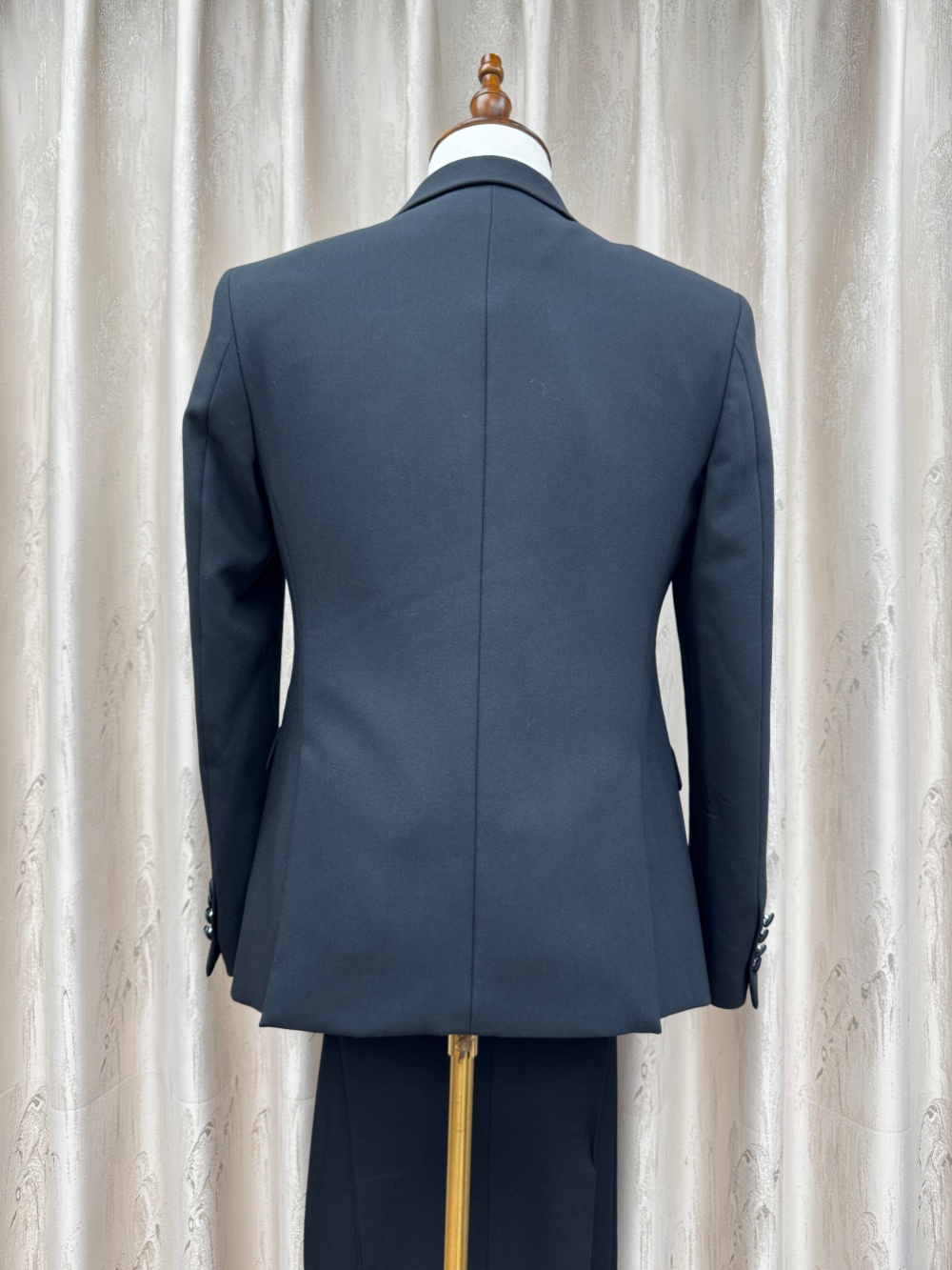 Classy Formal Man Suit Set 3 P - Men'S Formal Wear In Wedding 评论和价格