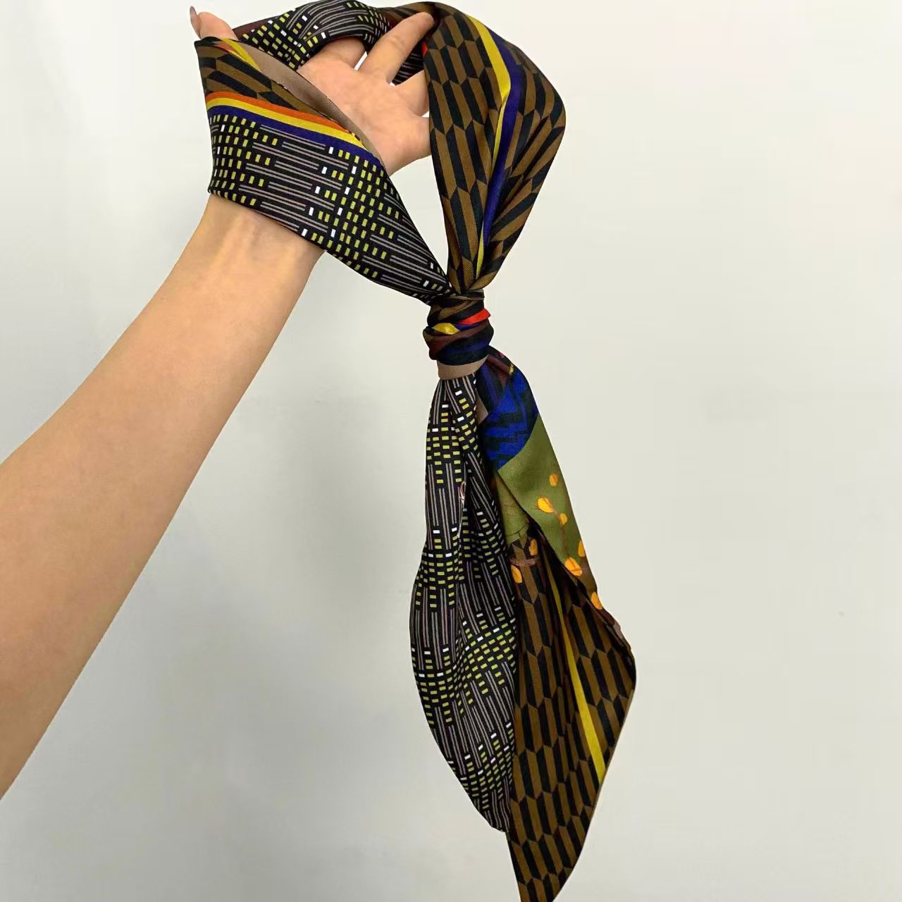 Luxury Print Long Hair Ribbon  - Silk Tie Woven 评论和价格
